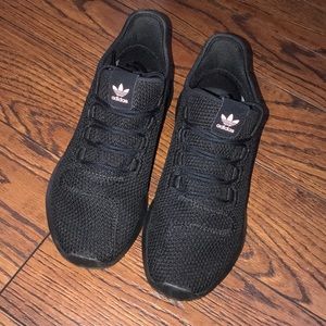 Adidas Tubular Shadow shoe